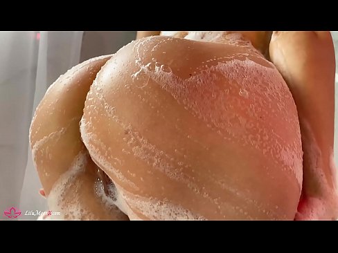 ❤️ Morena masturba o coño cun vibrador ata un orgasmo intenso na ducha ️❌ Vídeo de puta en % gl.oldsex.ru % ☑