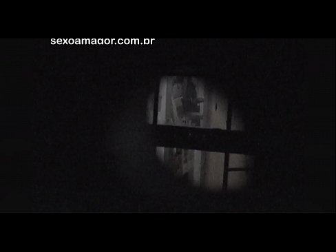 ❤️ Blondie é gravada en segredo por un voyeur do barrio escondido detrás de ladrillos ocos ️❌ Vídeo de puta en % gl.oldsex.ru % ☑